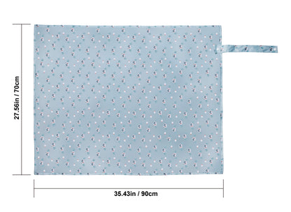 Full size specifications chart of the wipeable water repellent infant diaper mat, showing a generous protection area of 35.43in by 27.56in.